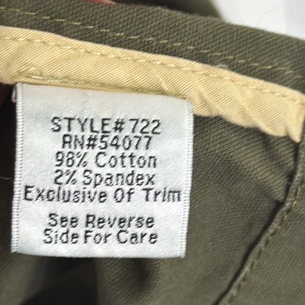 CAbi Green Utility Jacket with Hood and Fitted Silhouette - Picture 8 of 10